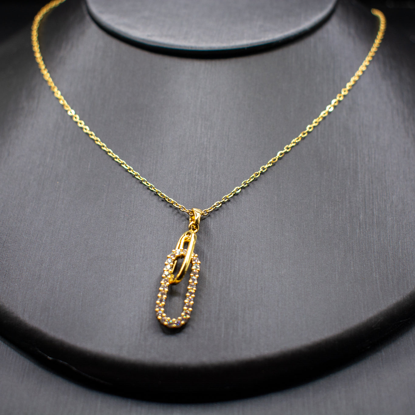 Paperclip Necklace – Titanium Steel 18K Gold Plated Oval Zircon Pendant