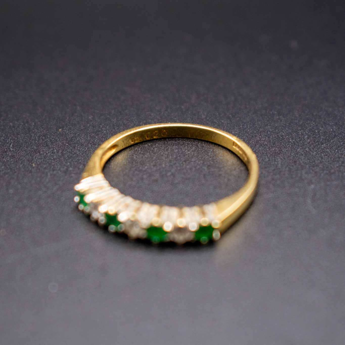 18ct Emerald and Diamond Ring – 0.20 Carat Gold Band Size P