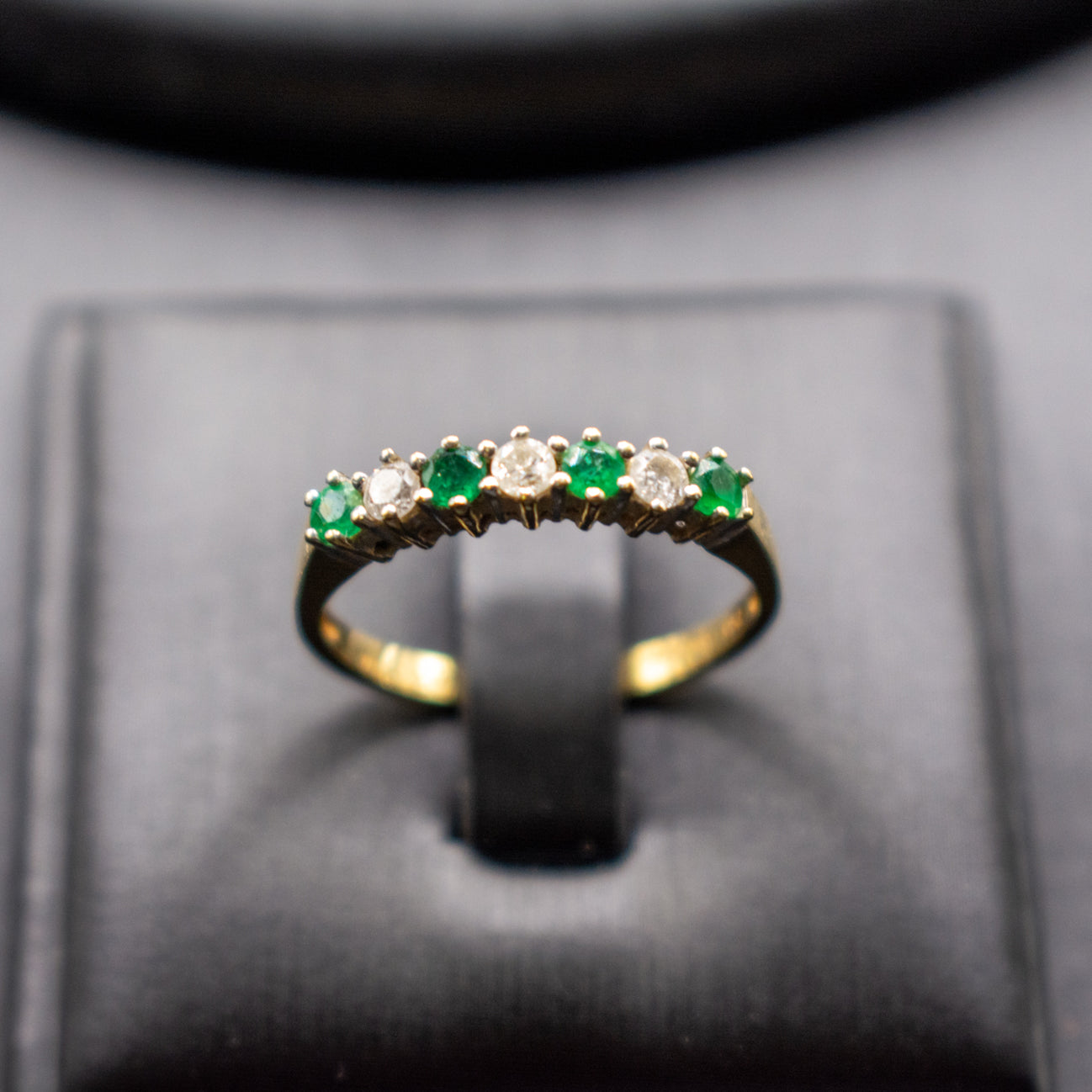 18ct Emerald and Diamond Ring – 0.20 Carat Gold Band Size P