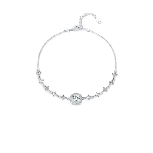 Sterling  Silver Chain Bracelet with Moissanite Main Stone and 5 Zircon stones on each side of the main stones 